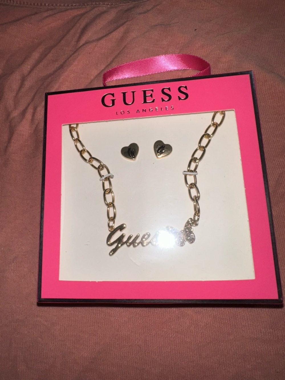 GUESS Gold-Tone Logo Necklace with Heart Studs